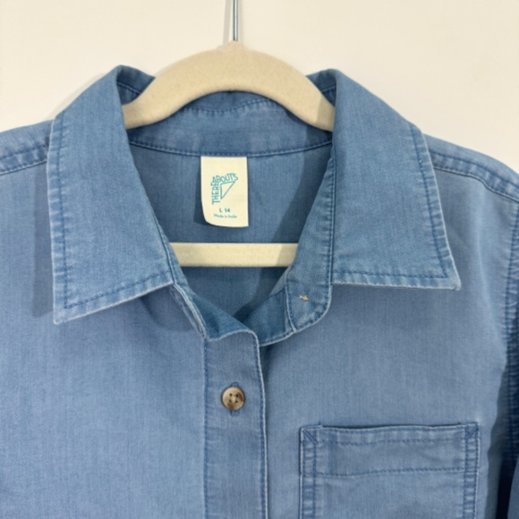 Thereabouts Big Girls Size Large 14 Blue Chambray Button Front Long Sleeve Shirt - Picture 2 of 7